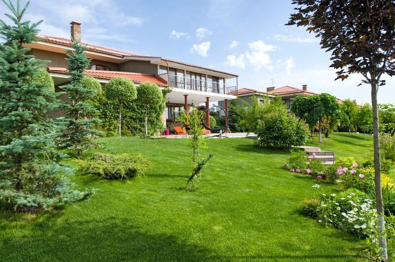Продажа домов село Иванковичи .Коттеджному комплексу «МАЄТОК. Скарбниця Європи