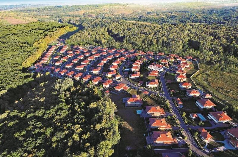 Продажа домов село Иванковичи .Коттеджному комплексу «МАЄТОК. Скарбниця Європи