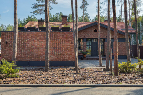 Продам клинкерный дом с бассейном в КГ Riviera Village