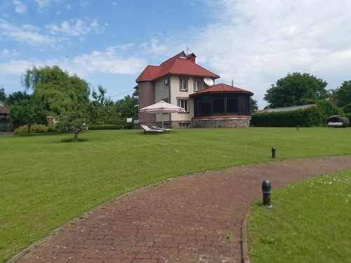 Продам шикарное поместье в парковой зоне.Конюшни  2.5га, Липовый Скиток