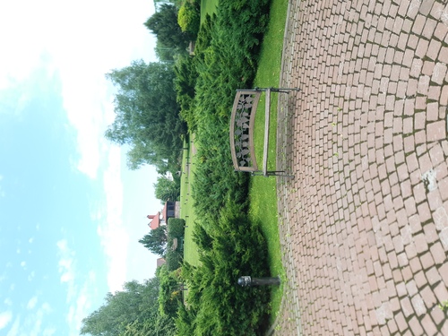 Продам шикарное поместье в парковой зоне.Конюшни  2.5га, Липовый Скиток