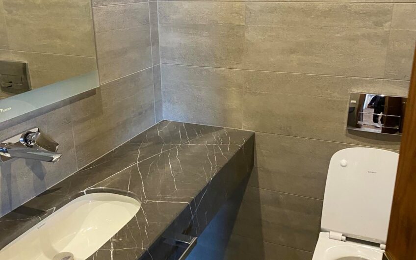 Аренда Апартаментов в роскошном отеле Hilton 5. Киев, бульвар Тараса Шевченко  30