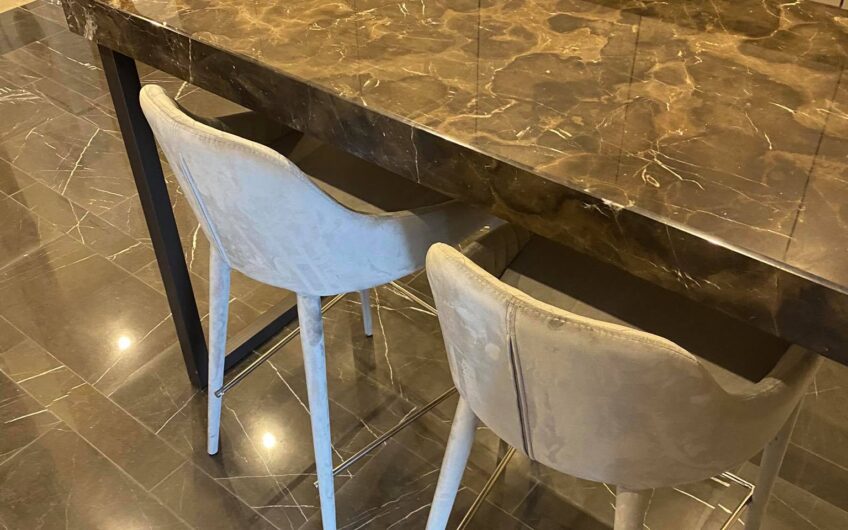 Аренда Апартаментов в роскошном отеле Hilton 5*. Киев, бульвар Тараса Шевченко  30.