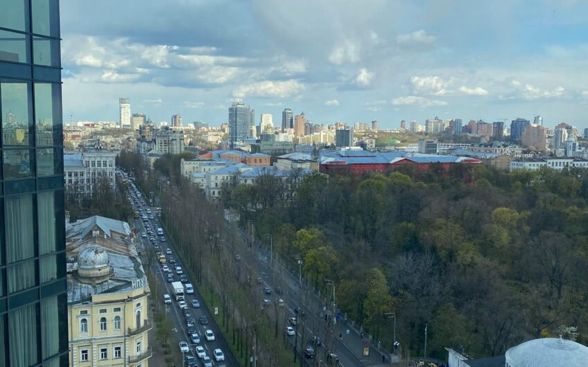 Аренда Апартаментов в роскошном отеле Hilton 5*. Киев, бульвар Тараса Шевченко  30.