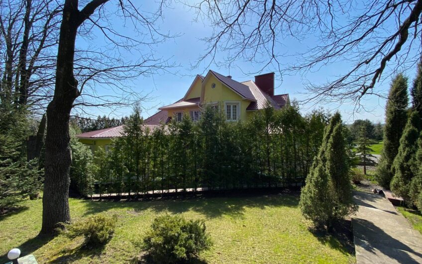 Продажа дома в элитном  городке  закрытого типа, Район Село Гореничи