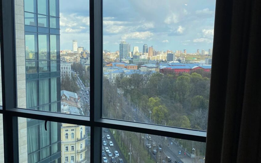 Аренда Апартаментов в роскошном отеле Hilton 5*. Киев, бульвар Тараса Шевченко  30.