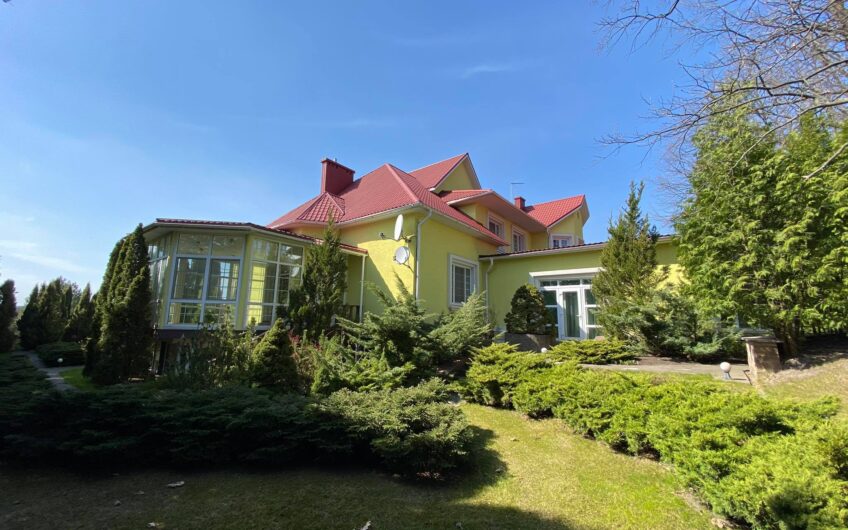Продажа дома в элитном  городке  закрытого типа, Район Село Гореничи