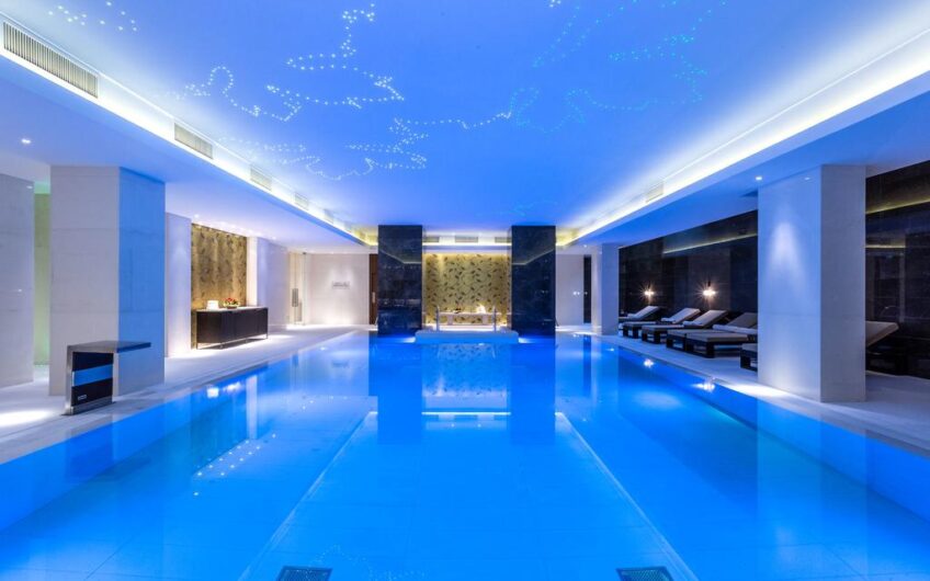 Аренда Апартаментов в роскошном отеле Hilton 5*. Киев, бульвар Тараса Шевченко  30.