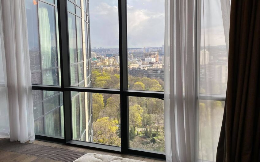 Аренда Апартаментов в роскошном отеле Hilton 5*. Киев, бульвар Тараса Шевченко  30.