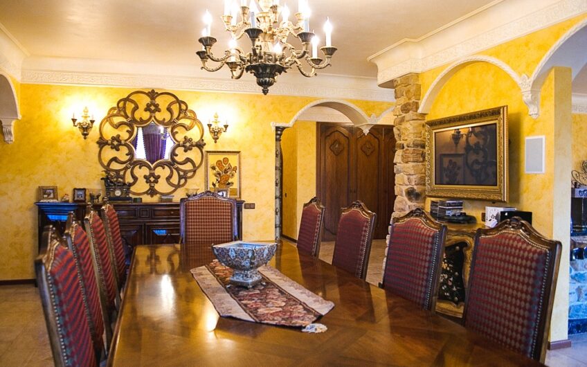 Продажа дома. роскошная усадьба, элитный городок .Дамба. Конче Заспа.