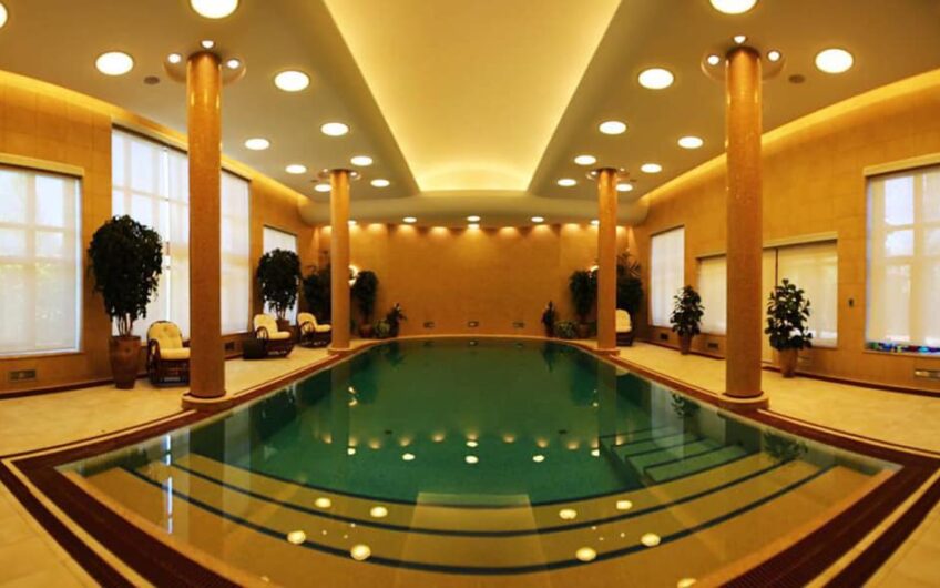 Продажа частного дома в Киеве 1000 м2. метро. Нивки, ул.Щербаковского.