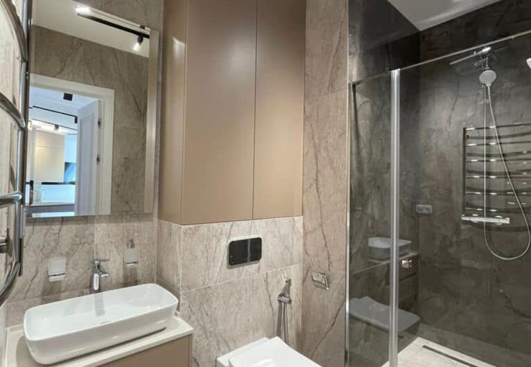 Аренда  .    ул. Бусловская, 12  ЖК Busov Hill 125 кВ м Зверинец
