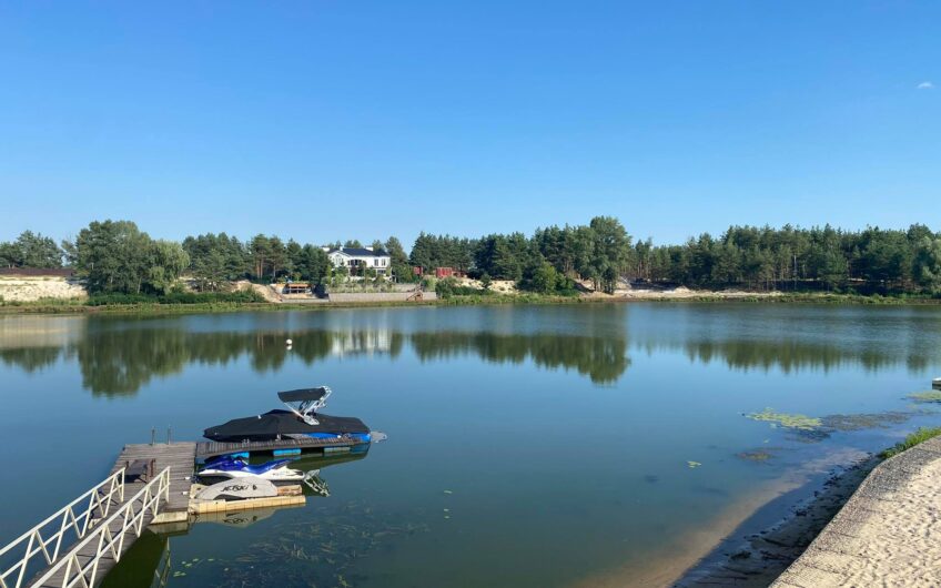Продажа земли 33 соток с выходом на Днепр Вышгород ,Riviera Villas.
