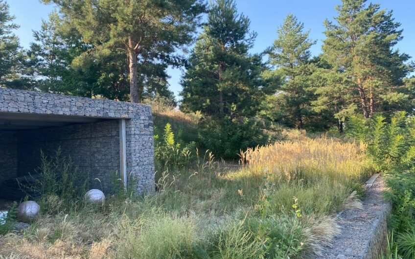 Продажа земли 33 соток с выходом на Днепр Вышгород ,Riviera Villas.