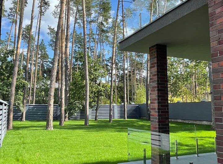 Продажа современного дома .село Плюты. Район Конче-заспа.