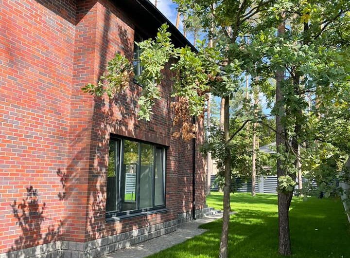 Продажа современного дома .село Плюты. Район Конче-заспа.