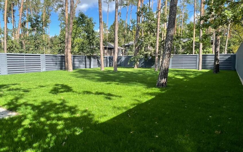 Продажа современного дома .село Плюты. Район Конче-заспа.