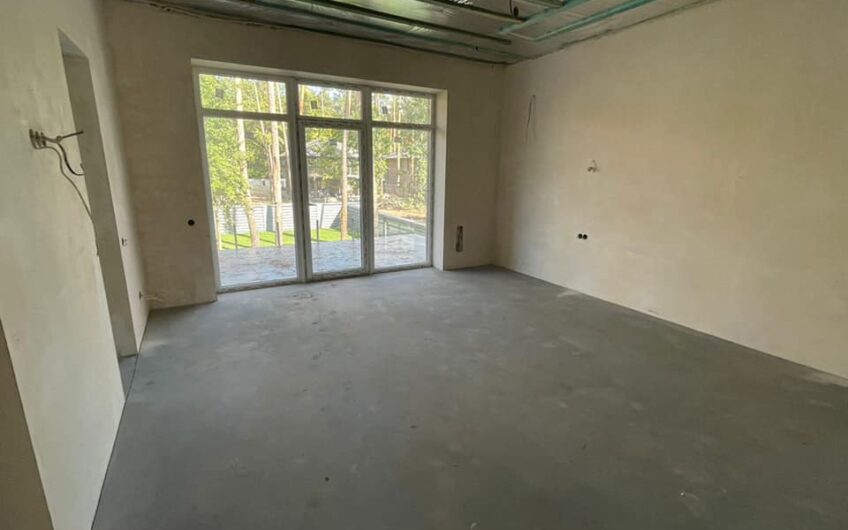 Продажа современного дома .село Плюты. Район Конче-заспа.