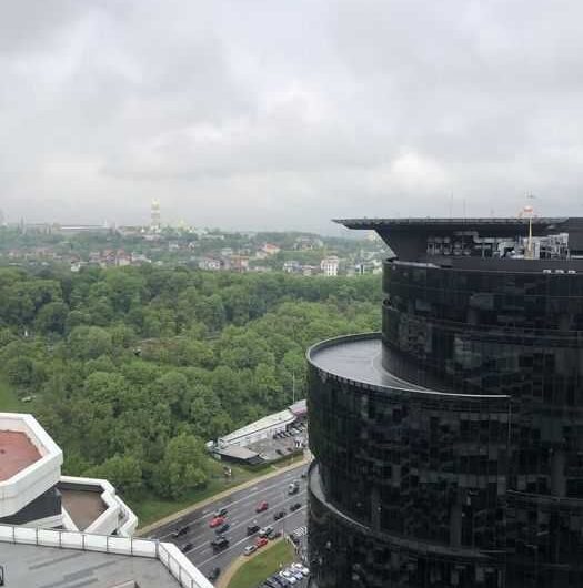 Аренда 4 ком с террасой. Penthause. ЖК PecherSKY. ул.Болсуновская 12.
