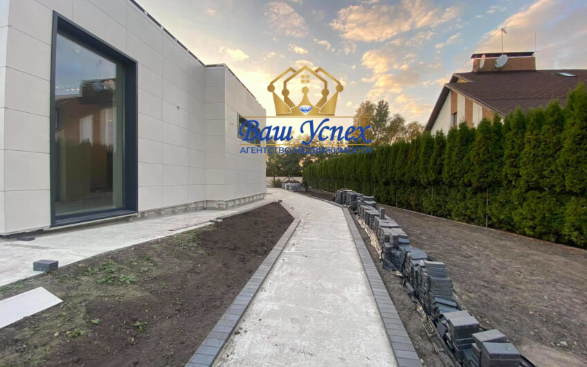 Продажа дома с выходом на Днепр. В Городоке на Дамбе .Конче-Заспа .