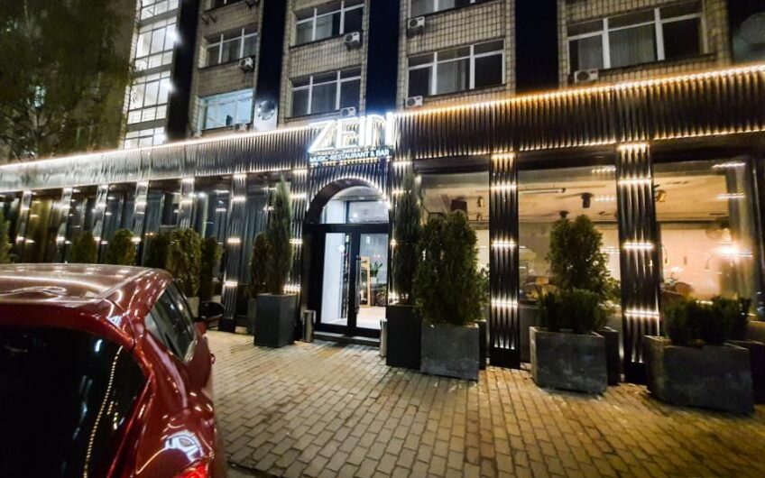 Сдается в аренду помещение в бизнес-центре по адресу бульвар Леси Украинки, 34.