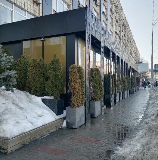 Сдается в аренду помещение в бизнес-центре по адресу бульвар Леси Украинки, 34.