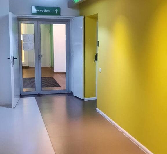 Аренда офиса  в центре Киева. Комплекс БЦ это бизнес центр -А .метро Олимпийское