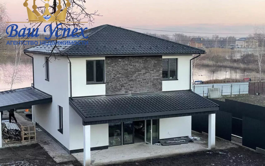 Продажа дома в селе Козин. Обуховское направления. Река Козинка .