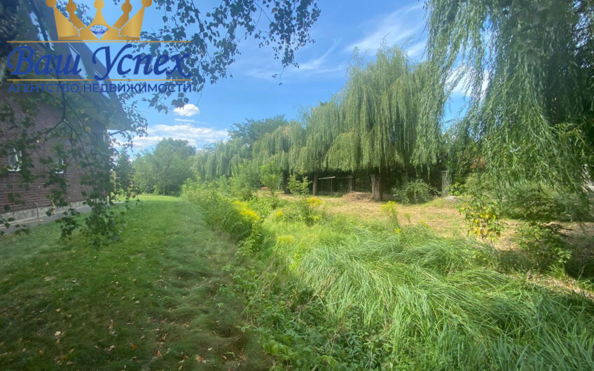 Продажа дома в Гостомеле . КГ Канадская деревня. Киево-Святошинский район.