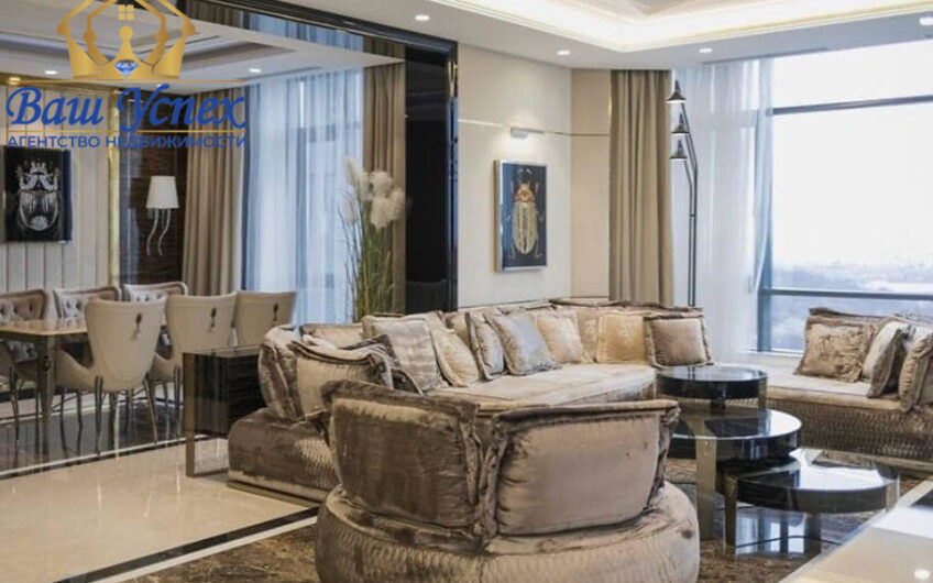 Продажа 4 ком квартиры 250 кв. м на Струтинского ул 2.  в ЖК Pechersky