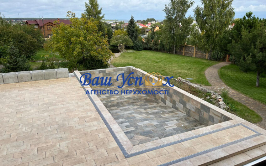 Продажа уникального дома . село Лютеж Вышгородского района .С видом на Киевское море.