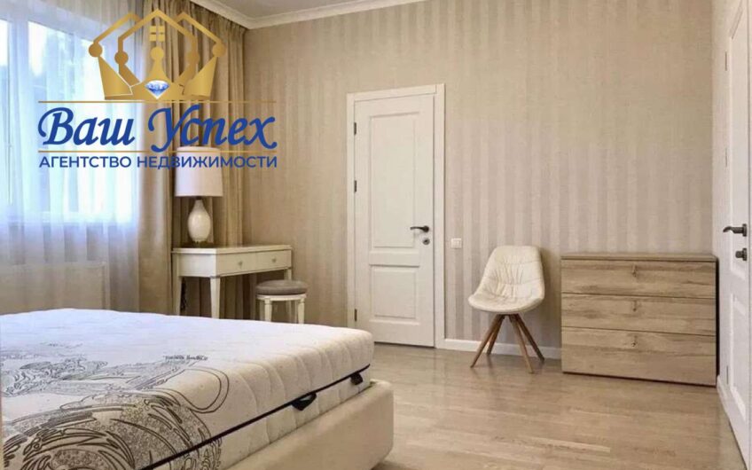 Сдается в аренду дом 225 м2 в пгт. Козин. Есть генератор