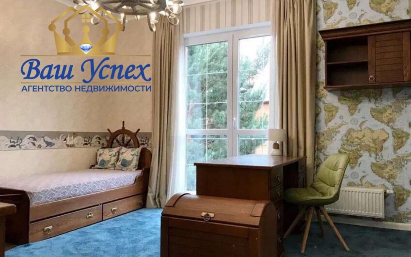 Сдается в аренду дом 225 м2 в пгт. Козин. Есть генератор