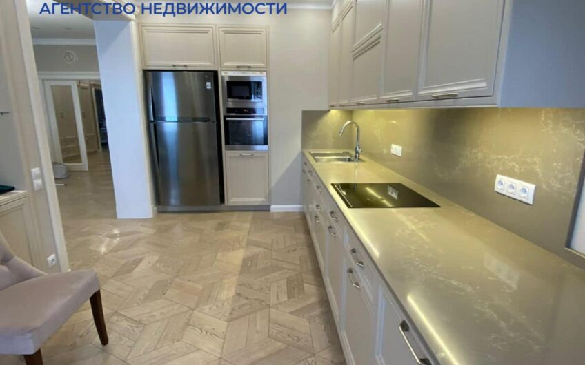 Продажа 3 ком ЖК Аристократ .ул Коновальца 34 .метро Печерск.
