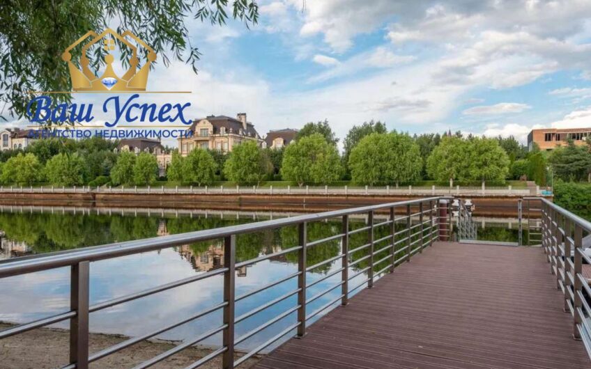 Продажа особняка в городке с выхолом на Днепр .село Хотяновка