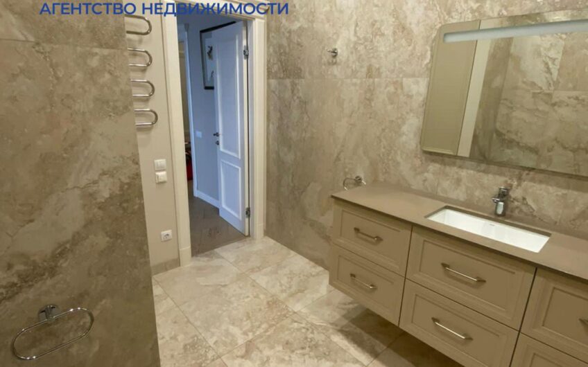 Продажа 3 ком ЖК Аристократ .ул Коновальца 34 .метро Печерск.