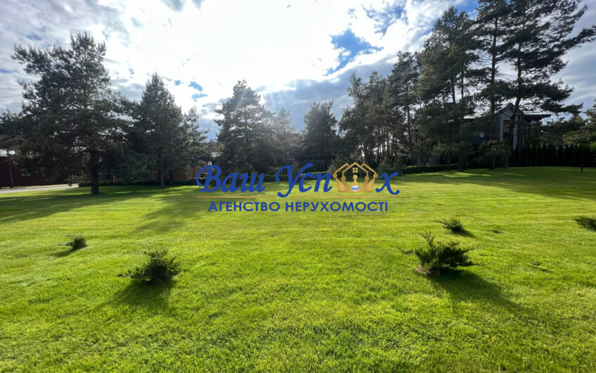 Продажа дома в элитном КГ Riviera Village с выходом на озеро. село Лебедевка.