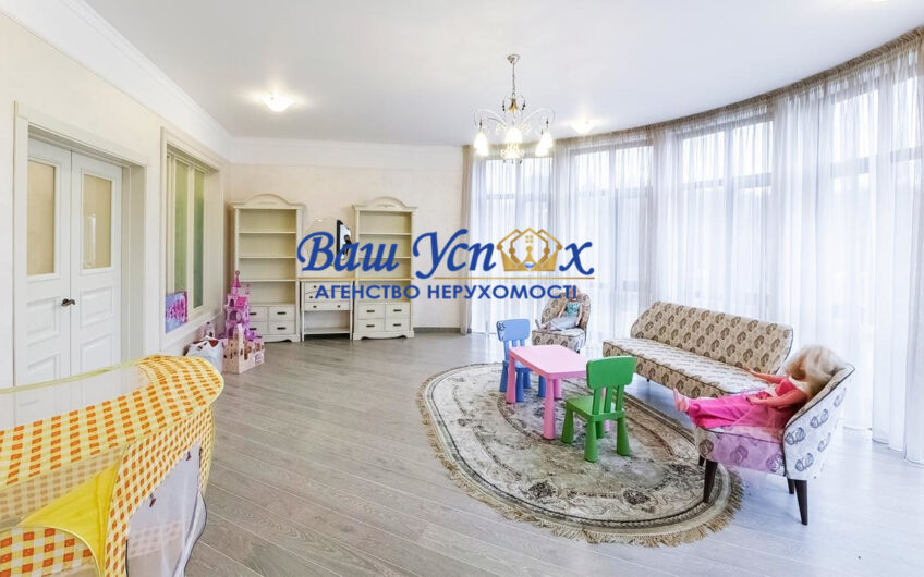 ПРОДАЖ БУДИНКУ  В КОНЧА-ЗАСПІ, ВЛАСНЕ ОЗЕРО, ПОРУЧ ЛІС.