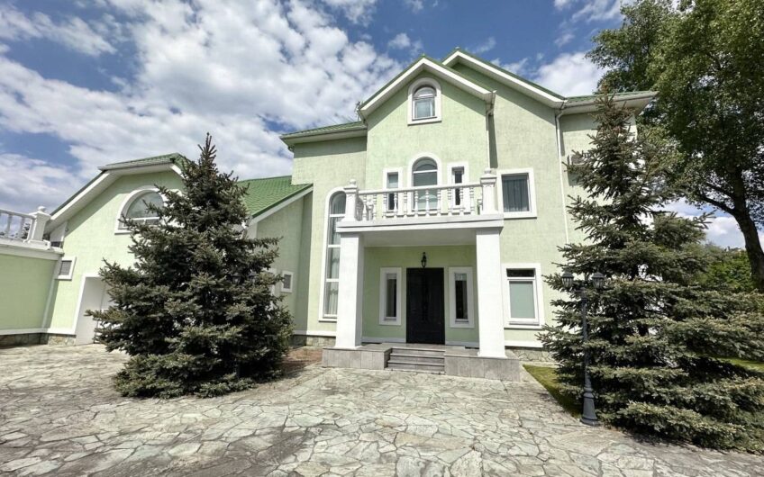 Продажа дома с выходом на реку .Днепр, Дамба 2 км