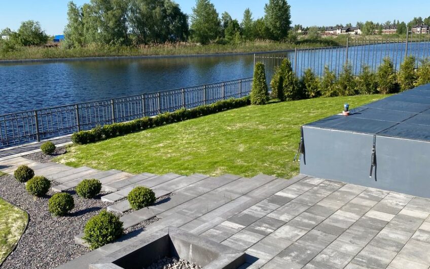 Продажа дома с ремонтом  в городке на Дамбе район Конча- Заспа .КГ Днепрова Хвиля.