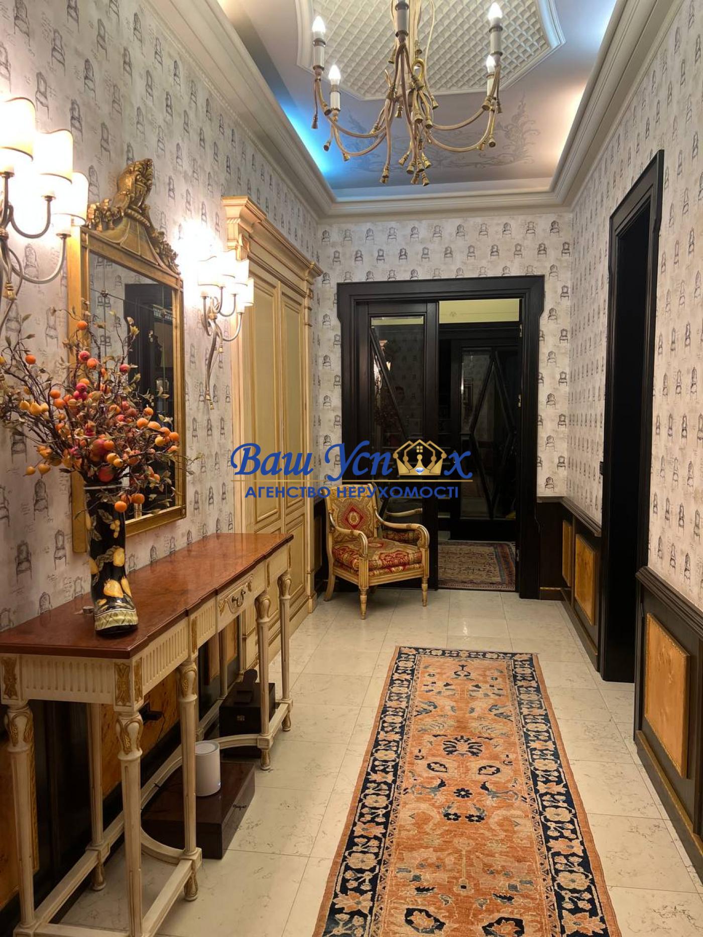 Продаж пентхауса с  ремонтом в центре Киева. Льва Толстого