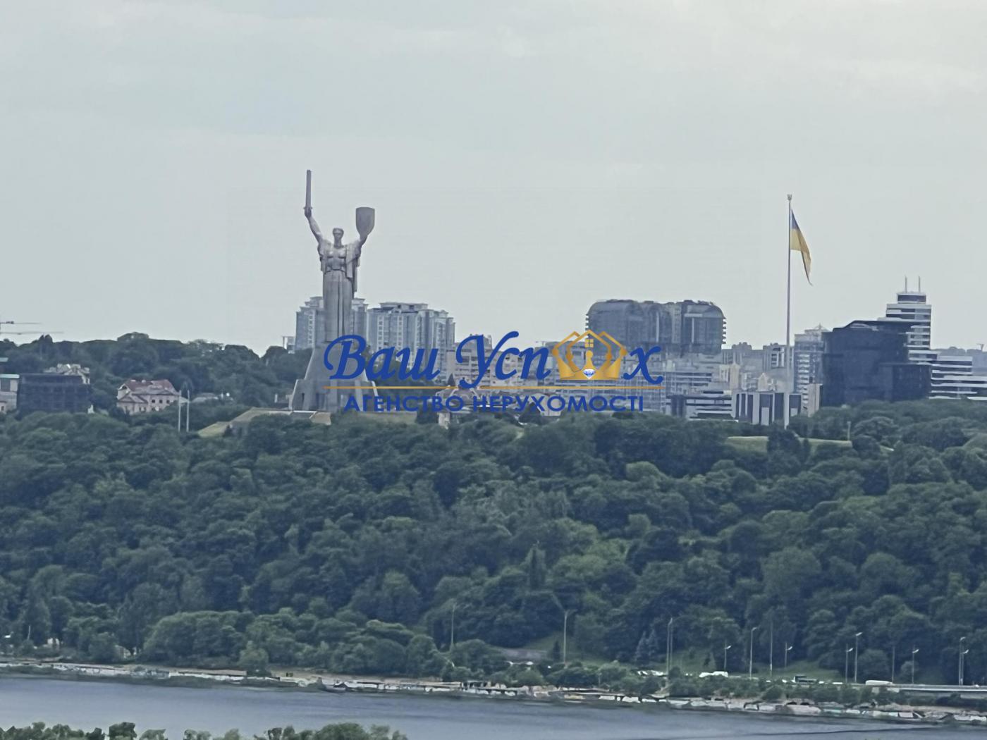 Продаж  квартиры ЖК Сонячна Рівєра.  Микільсько-Слобідська, 3А
