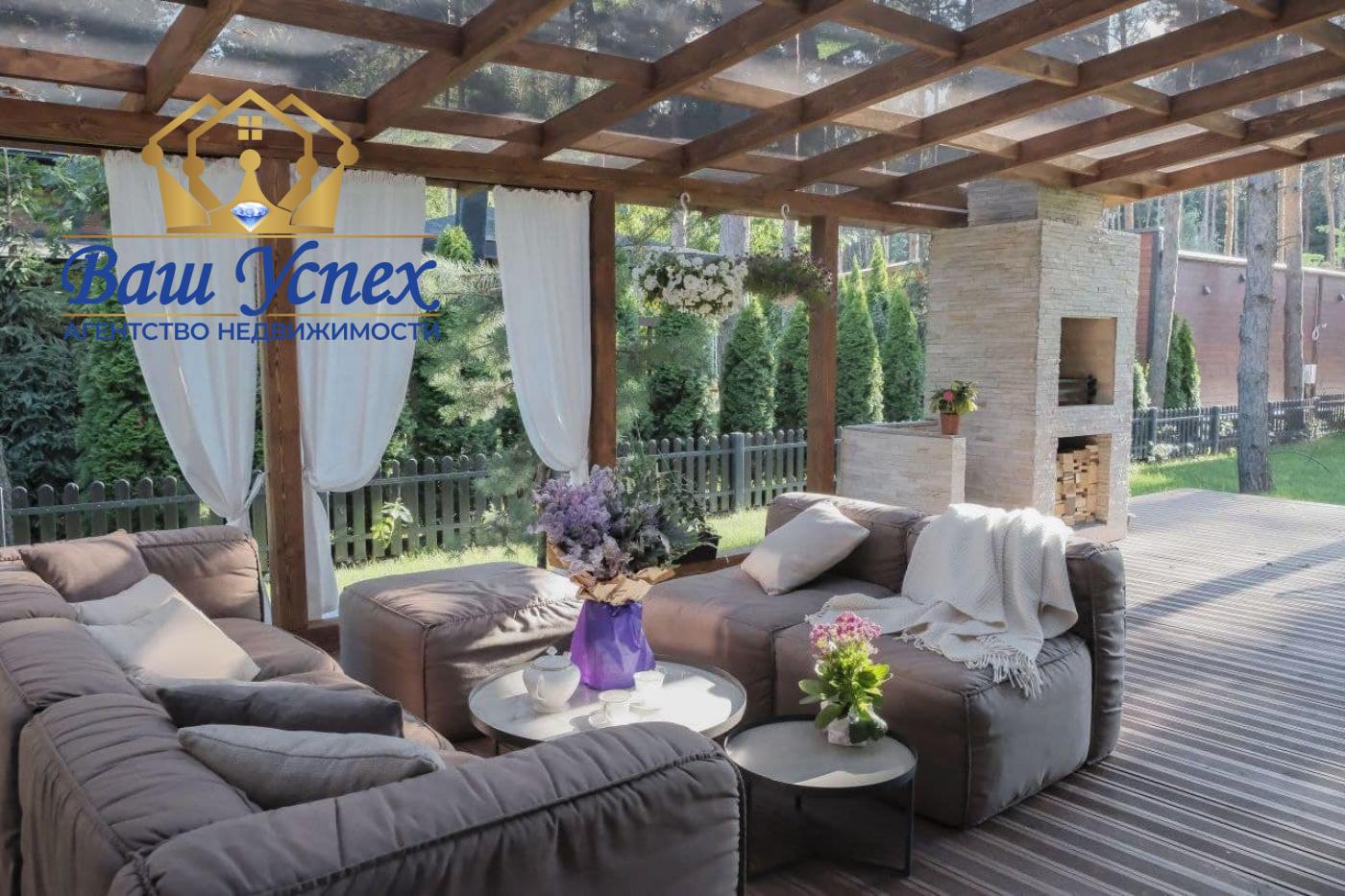Оренда сучасного будинку в містечку в лісі. КГ RIVIERA VILLAGE
