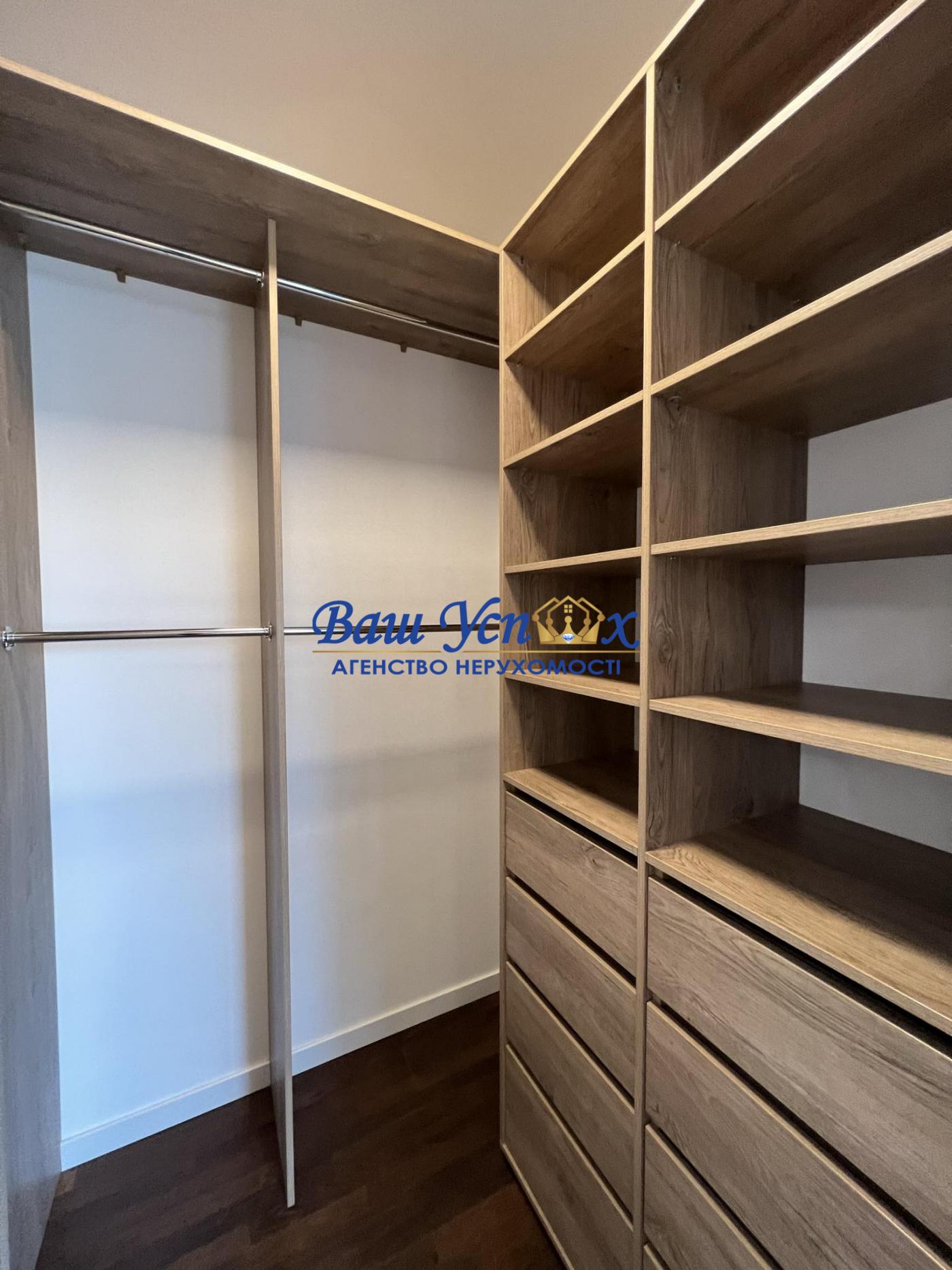 Продажа видовой 3 ком квартиры с ремонтом . ЖК RiverStone
