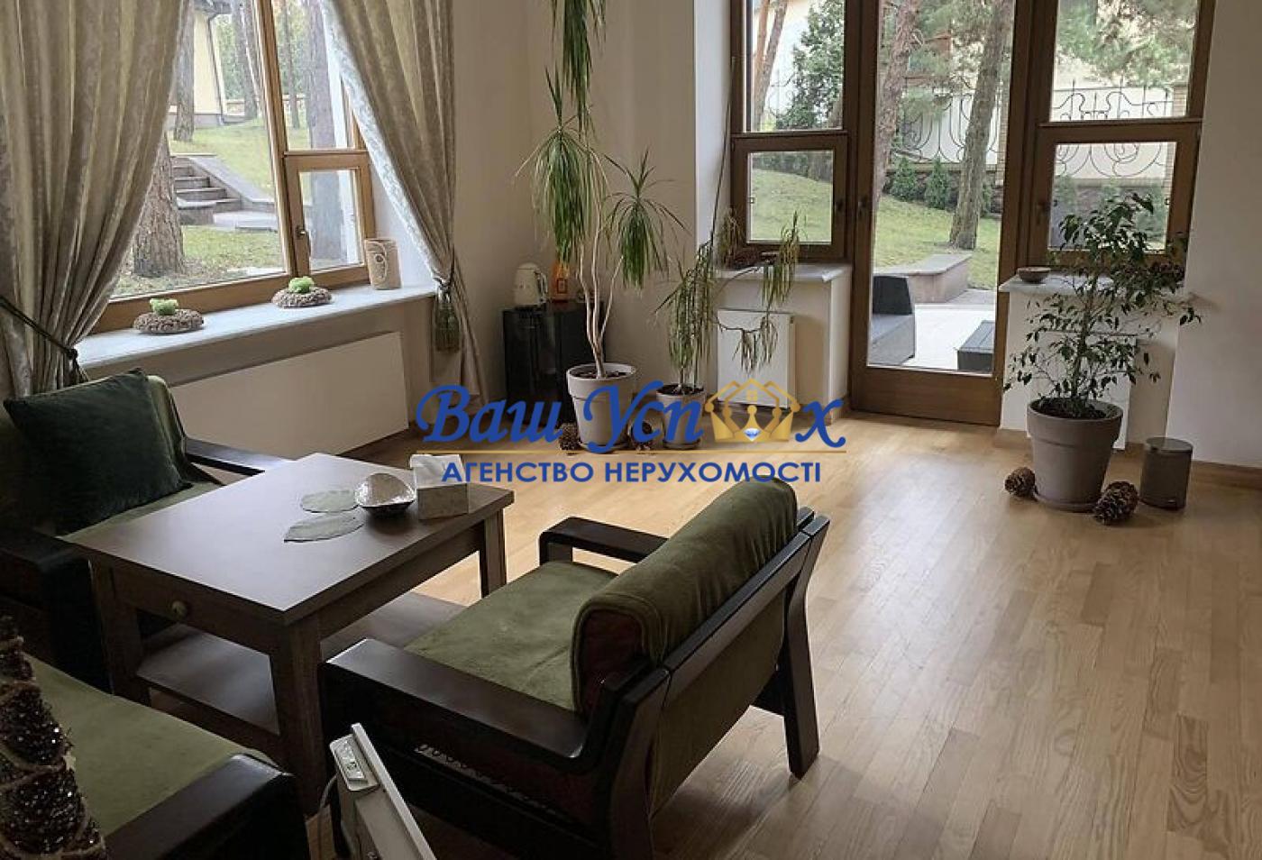 Продажа дома в лесу в городке  село Козин .Обуховский район.
