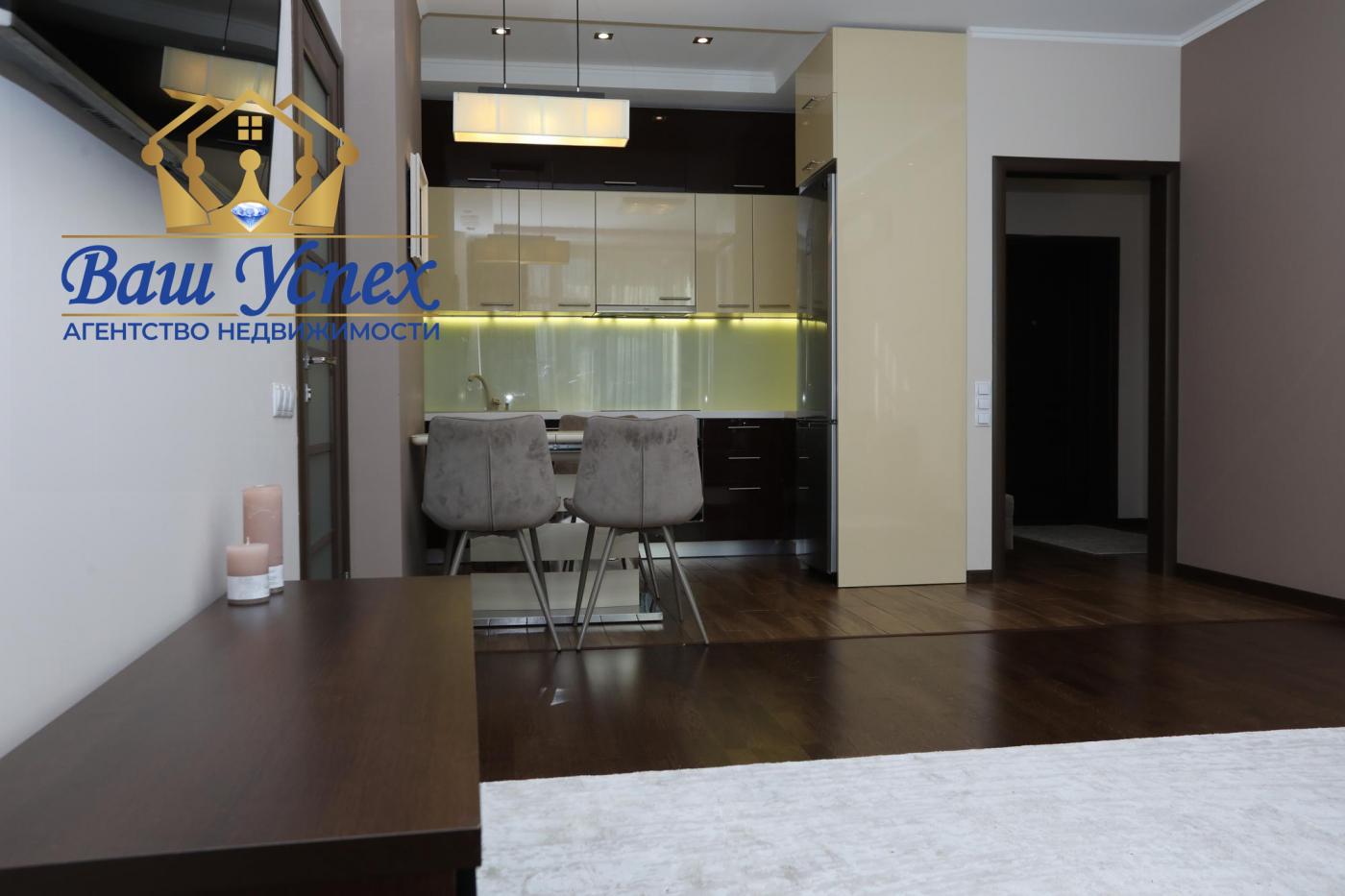 Аренда квартиры. Нов. липки 20. 3 комн. 80кв.м. 1800 $