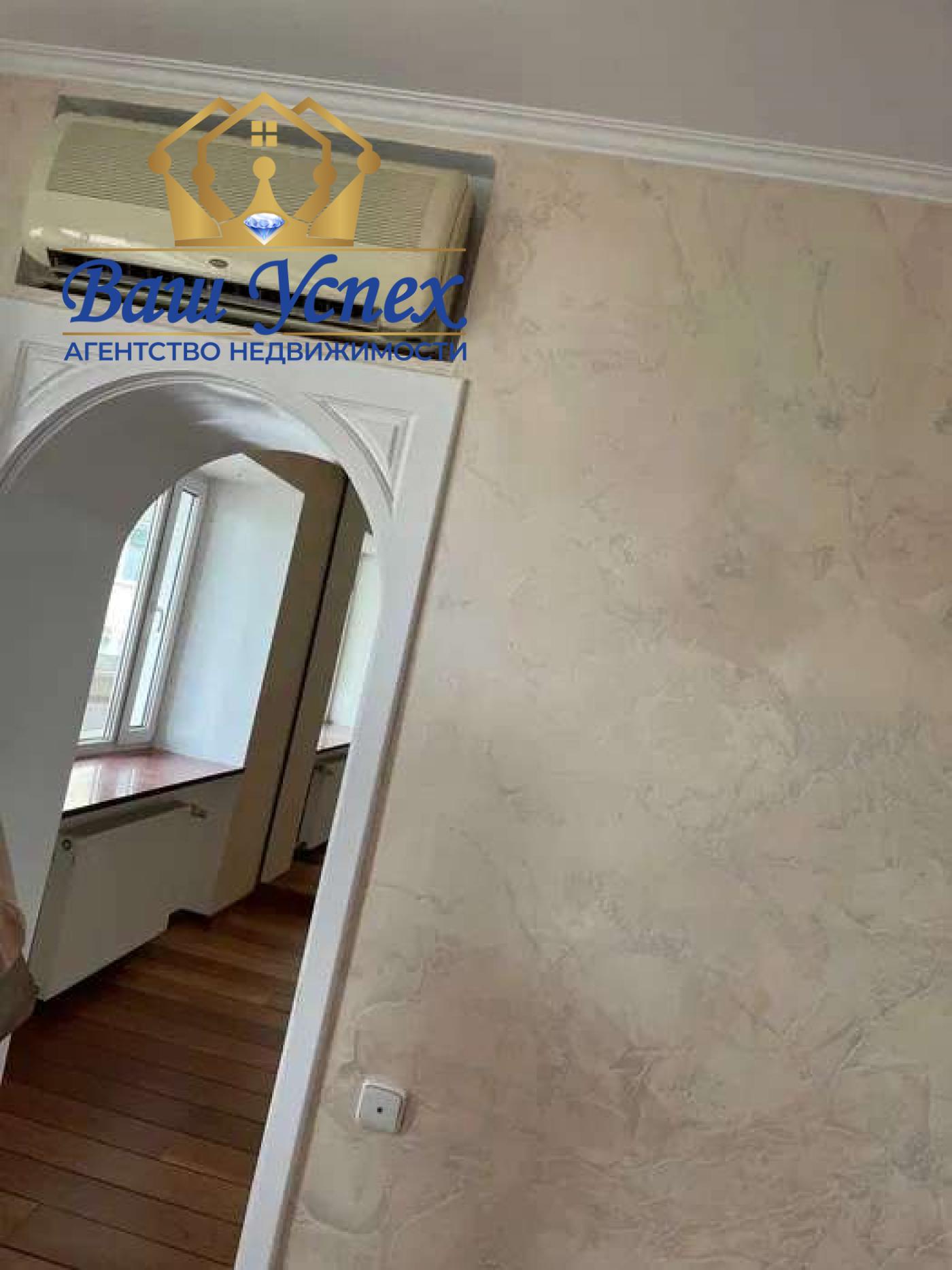 Продам 3 ком двух этажную квартиру на Оболони,  пр-т Героев Сталинграда, Оболонь, Киев