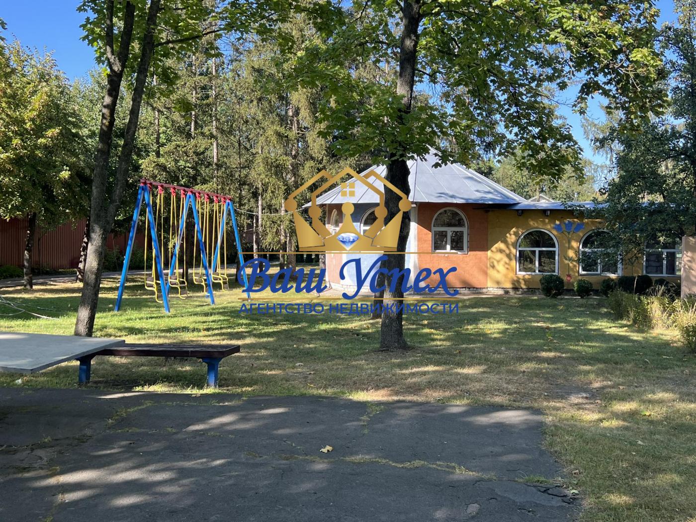 Продажа дома в городке со сруба село Лiтки. Броварской район.