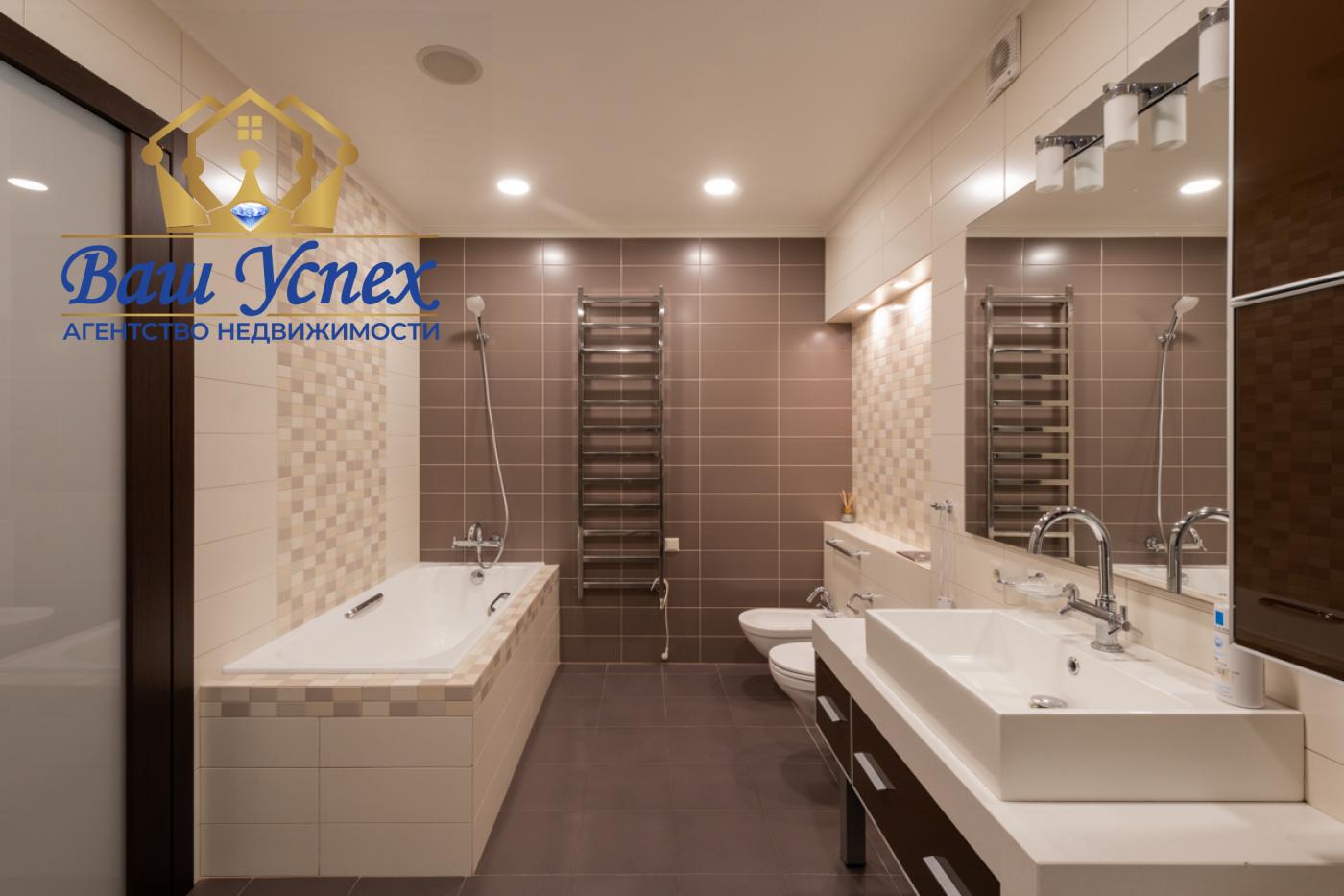 Продажа видовой  4 ком  ул. Мирного Панаса 28.  ЖК Корона. Печерск.