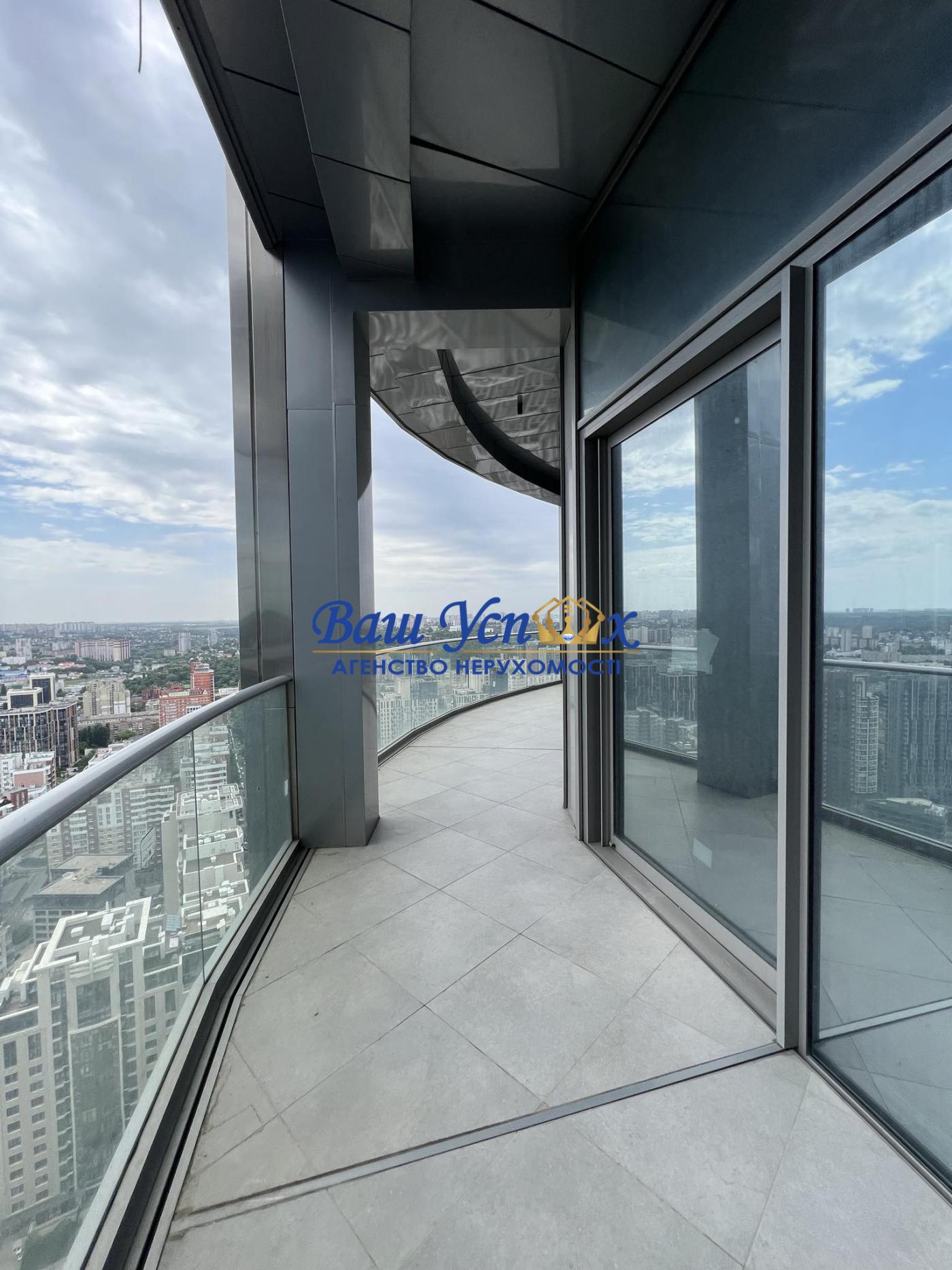 Продаж пентхауса в центре . ЖК Taryan Towers . Башни Будущего